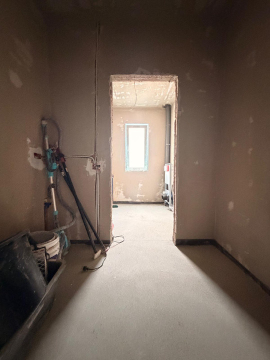 Apartament 1 camera, 37 mp cu GRADINA 26 mp-pe Calea Urseni