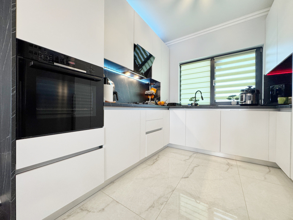 Duplex 3 camere 80mp utili+8mp terasa+anexe, 418mp teren, Mosnita Noua