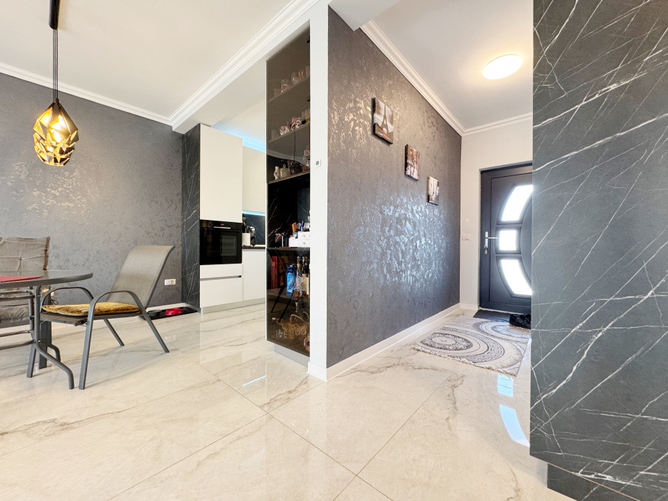 Duplex 3 camere 80mp utili+8mp terasa+anexe, 418mp teren, Mosnita Noua