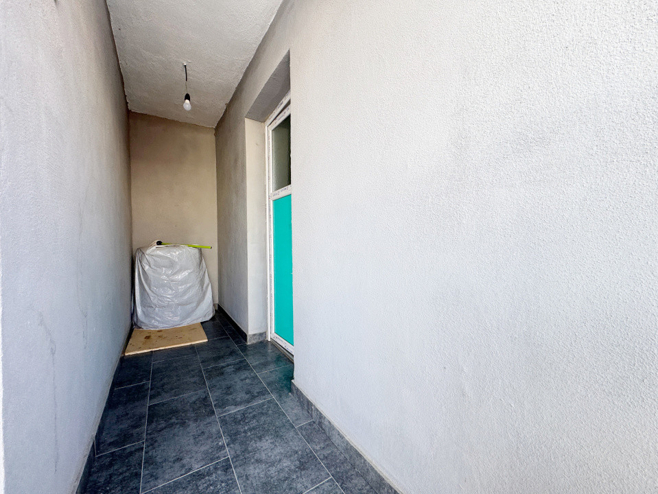 Duplex 3 camere 80mp utili+8mp terasa+anexe, 418mp teren, Mosnita Noua