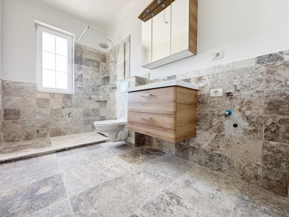 Apartament 2 camere decomandat 49mp utili + 4mp balcon, Giroc Hotel IQ