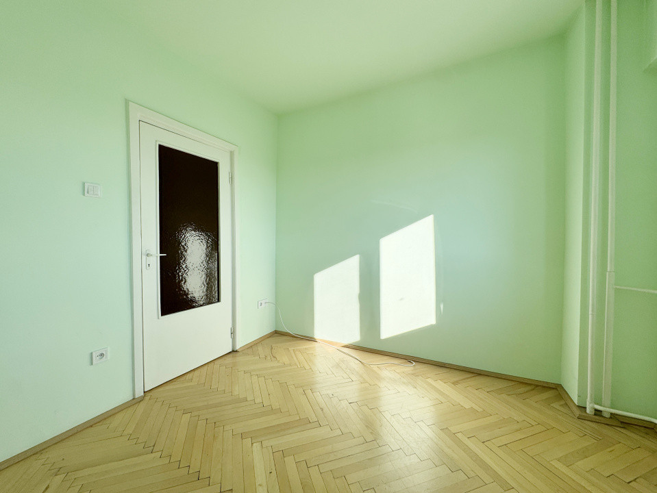 Apartament 3 camere decomandat, 65mp utili + 15mp, 2 balcoane, Sagului