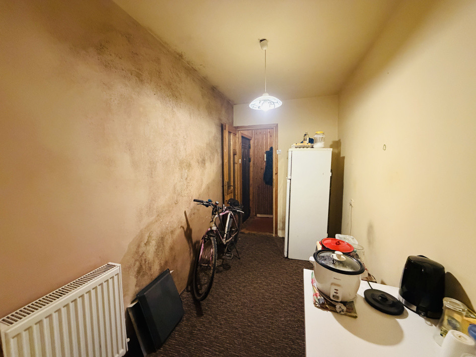 Apartament 1 camera, decomandat, parter, zona Fratelia 