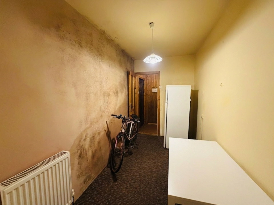 Apartament 1 camera, decomandat, parter, zona Fratelia 