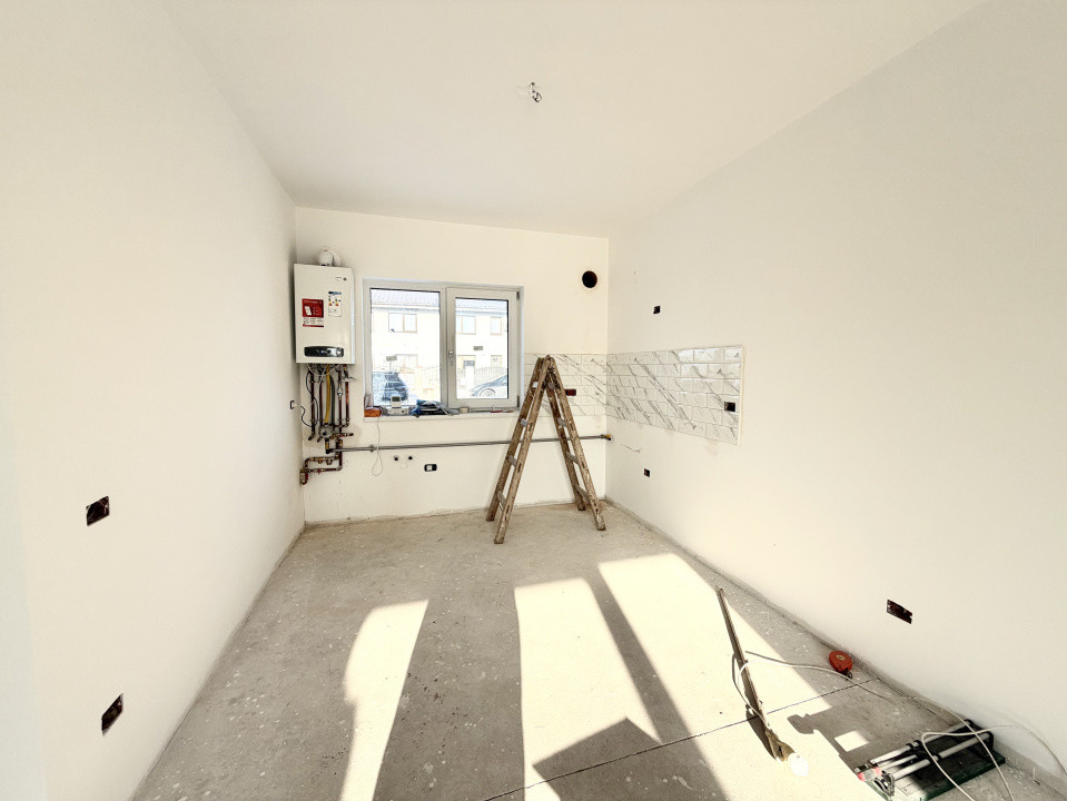 Duplex modern 3 camere, 72 mp utili, 300 mp teren - Dumbravita 