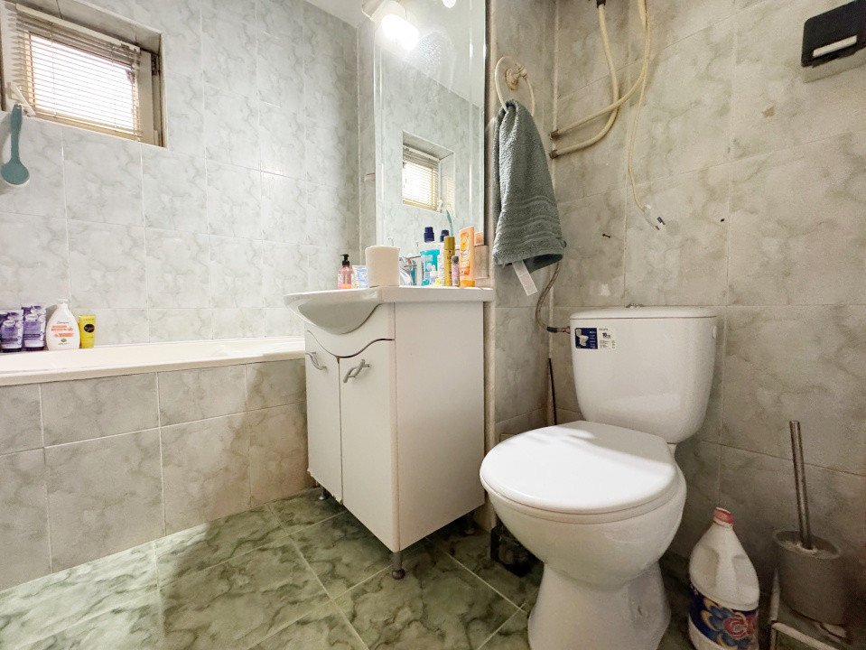 Apartament 3 camere decomandat 110mp utili, vedere pe 2 parti-Soarelui