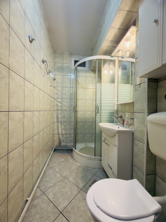 Apartament 2 camere, semidecomandate, parter, 52mp -Complexul Student