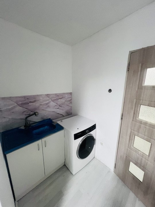  Garsoniera, 21 mp utili, renovata, etaj 4, zona Sagului- Shopping City