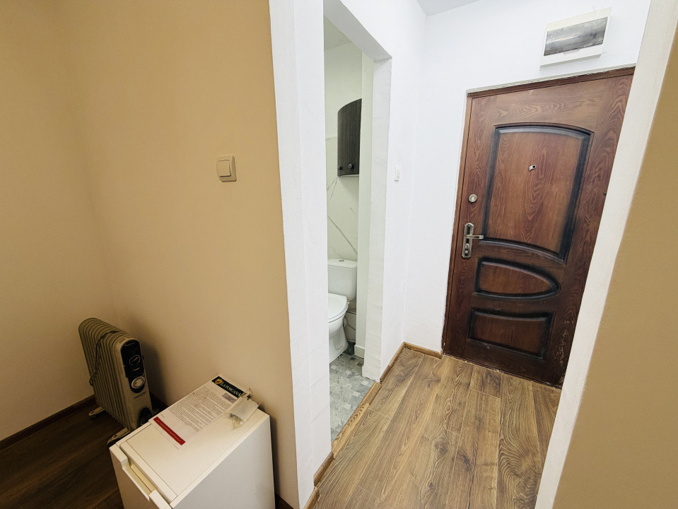 Garsoniera, 14mp, etaj 4, zona Fratelia