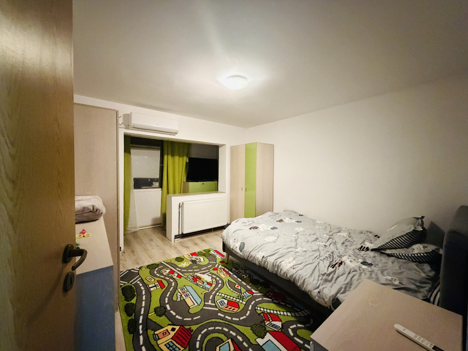 Apartament 2 camere, decomandat, 53mp, zona Girocului