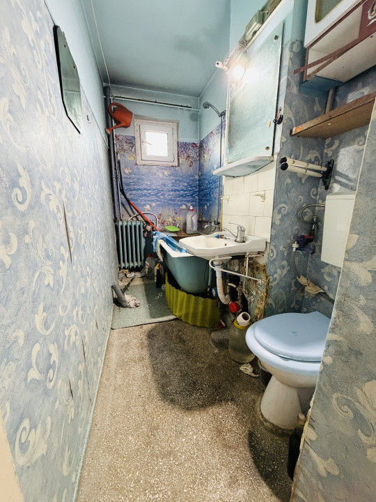 Apartament 3 camere, semidecomandat, 52mp, Zona Sagului