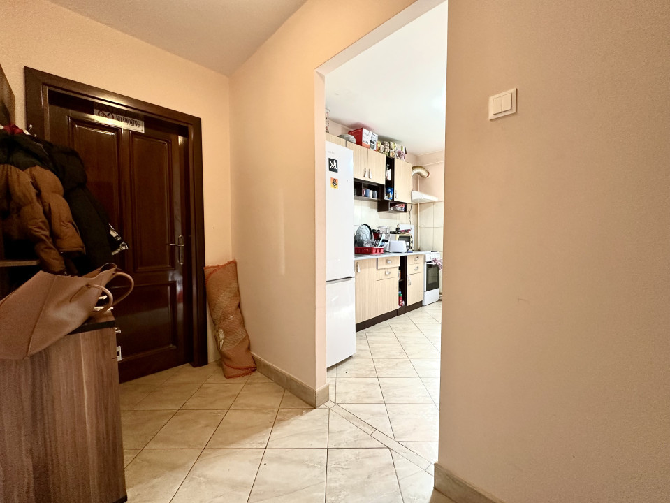 De inchiriat, Apartament 2 camere, 50 mp utili, etaj 2