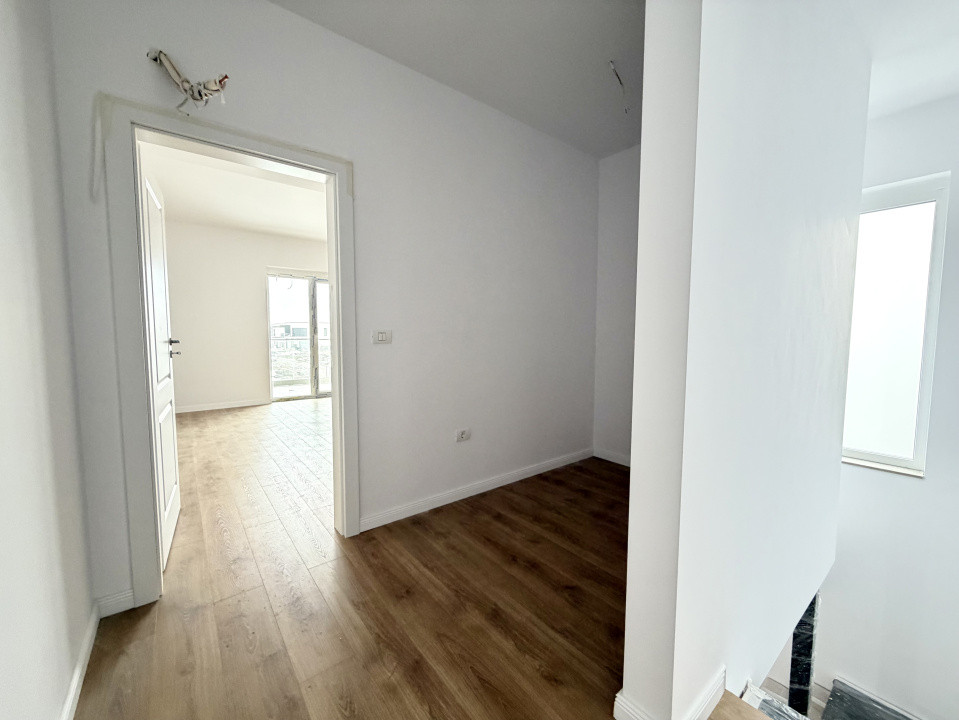 Duplex spatios, 4 camere, 110 mp utili, 360 mp teren - Covaci