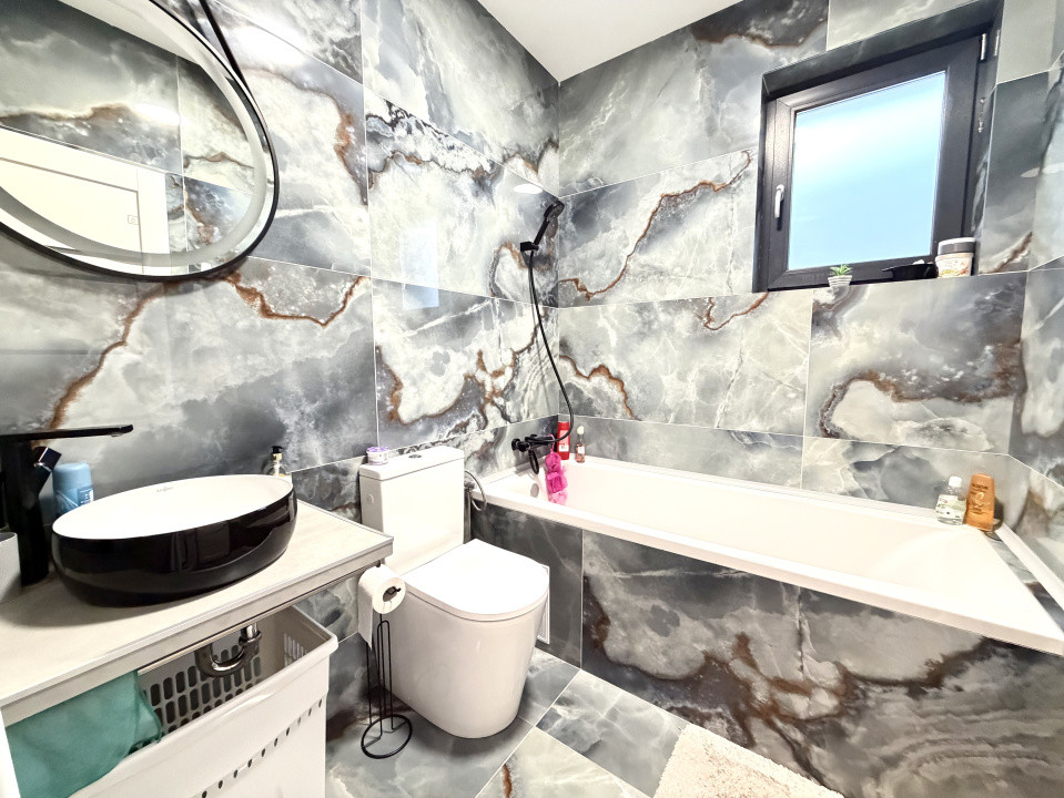 Duplex parter, 80 mp utili, 414 mp teren - Mosnita Noua