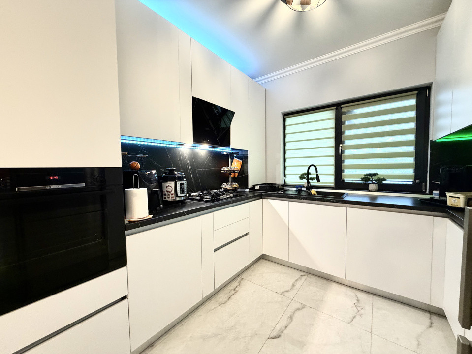 Duplex parter, 80 mp utili, 414 mp teren - Mosnita Noua