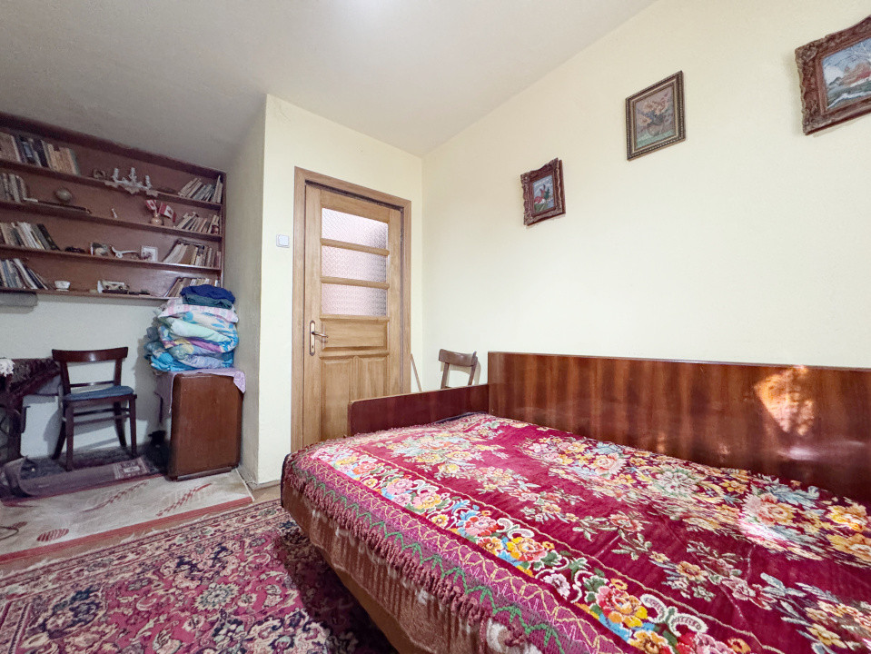 Apartament 3 camere decomandat 70mp+5mp balcon, etaj3/4-Gheorghe Lazar