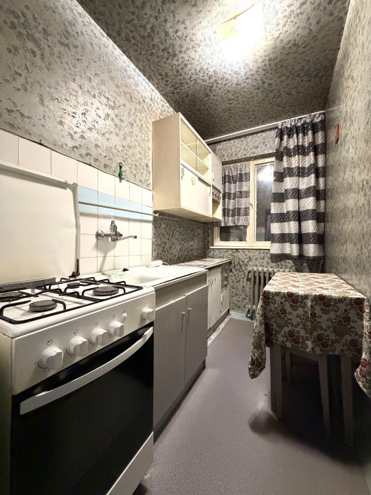 Aparatment 3 camere, etaj 4, bloc anvelopat, 50mp utili - Șagului 