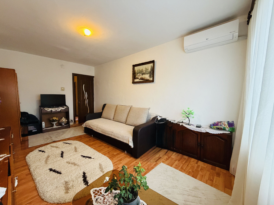 Apartament 2 camere, 47mp utili, etaj 4, zona Lipovei