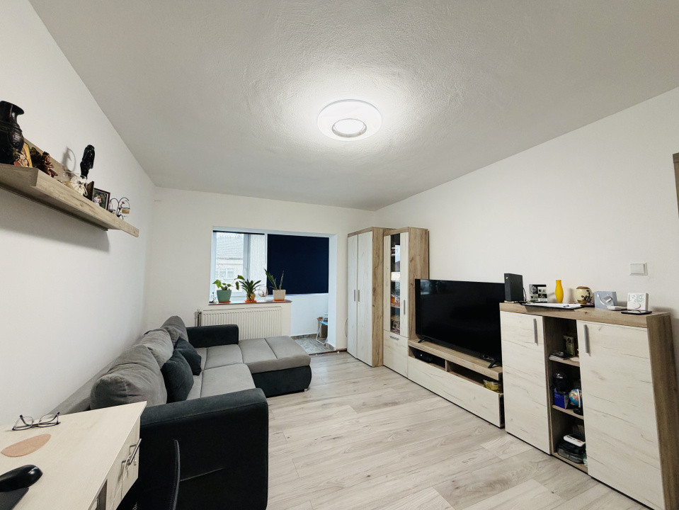 Apartament 2 camere, decomandat, 50mp, zona Dorobantilor