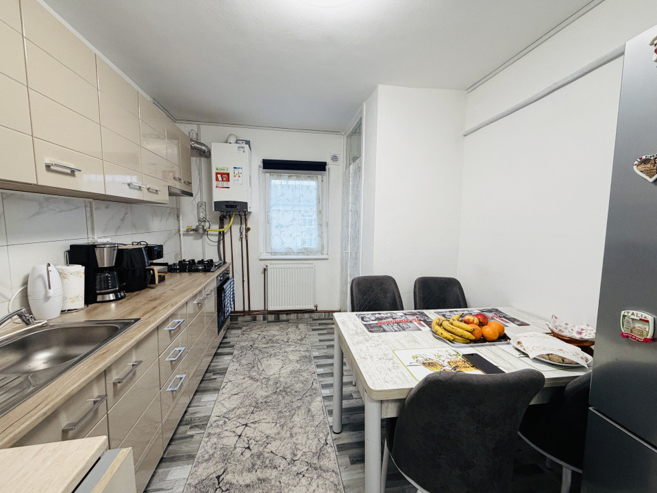 Apartament 2 camere, decomandat, 50mp, zona Dorobantilor