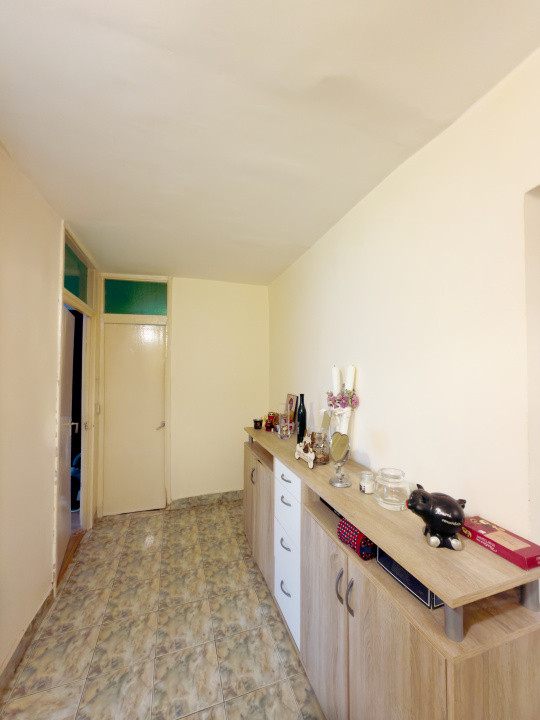 Apartament 3 camere, decomandat, 75mp utili, zona Bucovina 