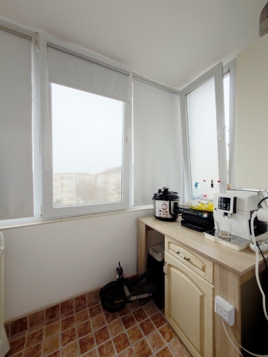 Apartament 3 camere, decomandat, 63mp utili, zona Girocului