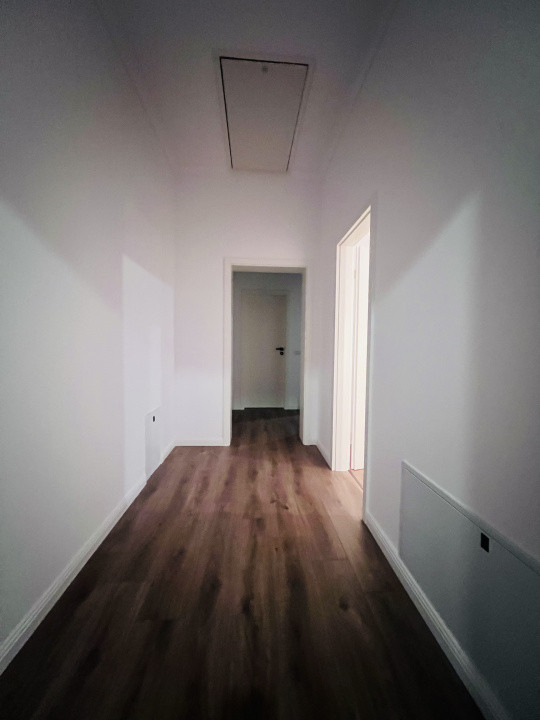 Duplex 3 camere, parter, 85 mp utili, 340 mp teren - Mosnita Noua