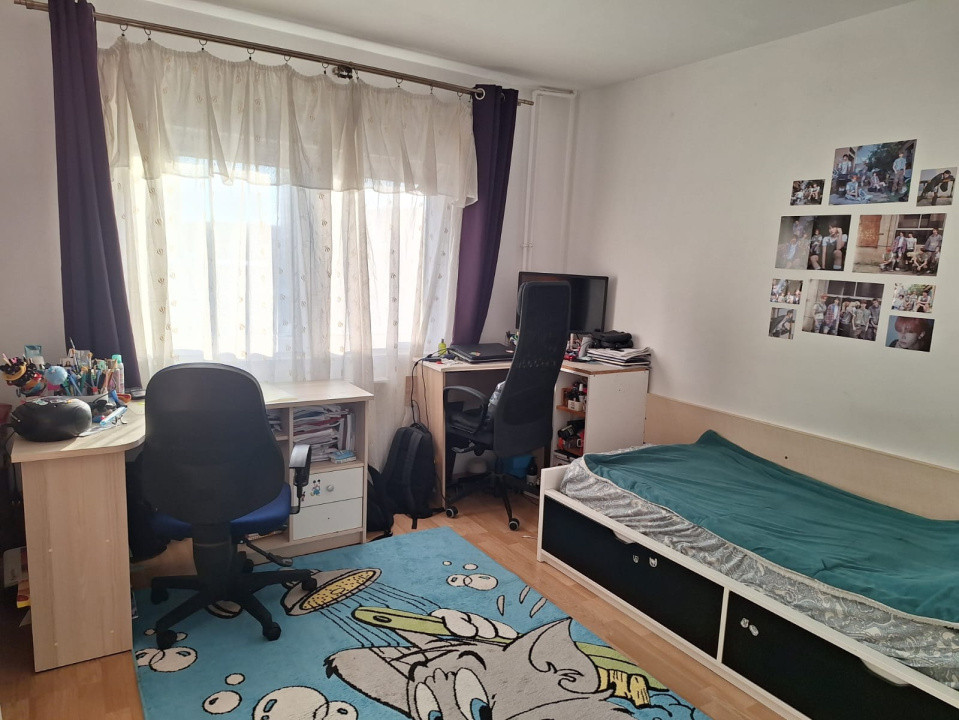 Apartament 4 camere, decomandat, 90 mp utili + 2 balcoane - Iulius Mall