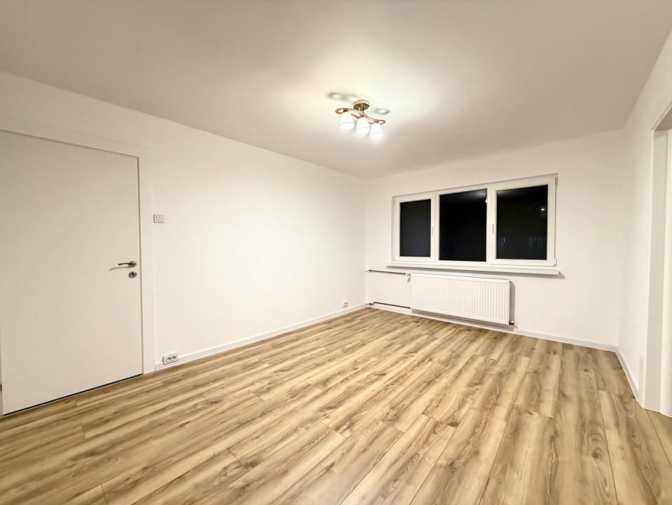 Apartament renovat modern, 2 camere, 40 mp utili - zona Cetatii 