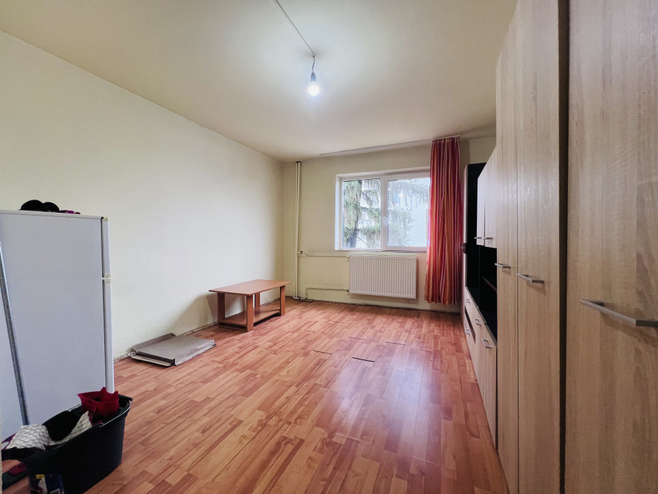  Garsoniera 22mp utili, etajul 3/4, zona Aradului