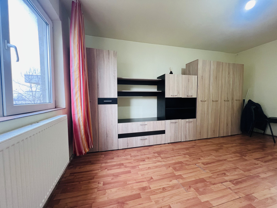  Garsoniera 22mp utili, etajul 3/4, zona Aradului