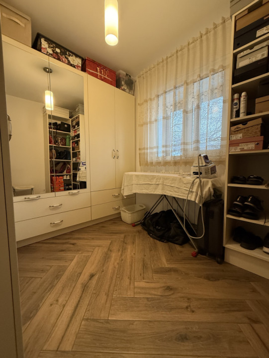Apartament 4 camere, decomandat, etaj 3, mobilat si utilat - Baba-Dochia