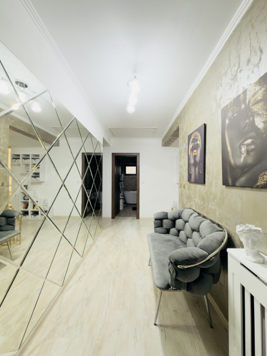 Casa individuala 4 camere, mobilata modern, teren 404mp in Utvin 