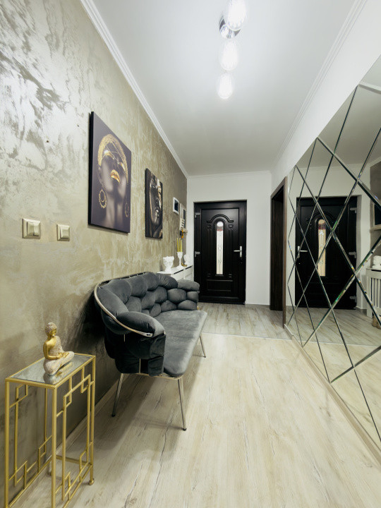 Casa individuala 4 camere, mobilata modern, teren 404mp in Utvin 