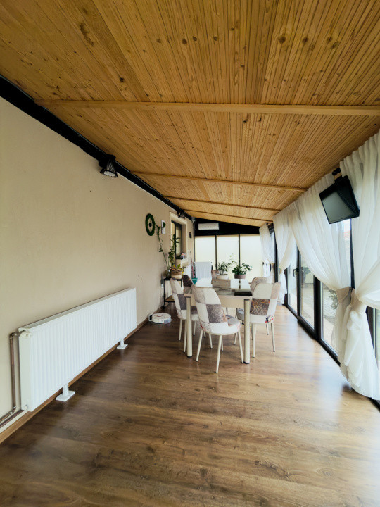 Casa individuala 4 camere, mobilata modern, teren 404mp in Utvin 