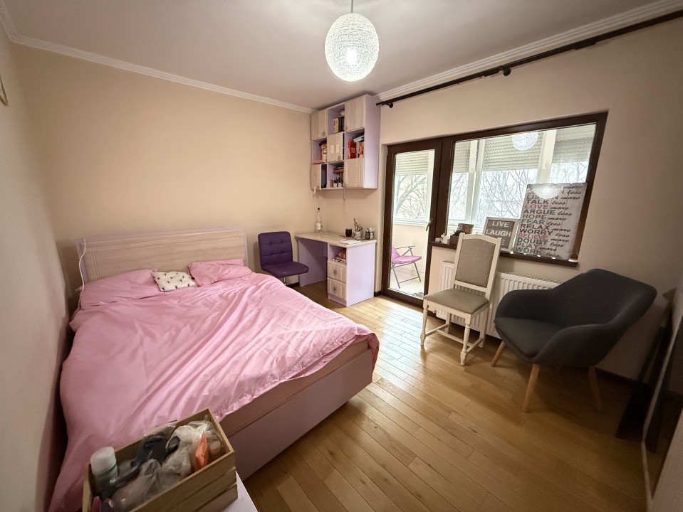 Apartament 4 camere, decomandat, etaj 1 - Bucovina