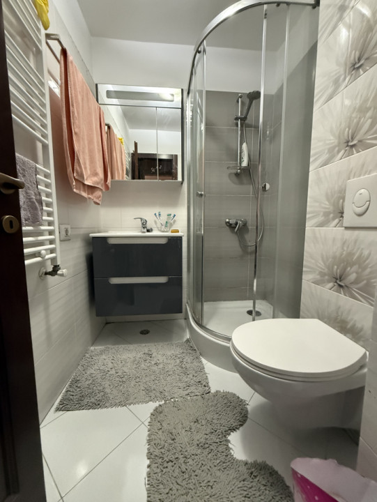 Apartament 4 camere, decomandat, etaj 1 - Bucovina