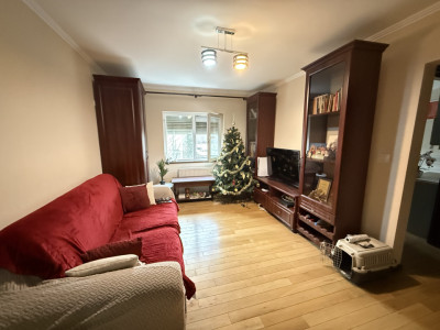 Apartament 4 camere, decomandat, etaj 1 - Bucovina