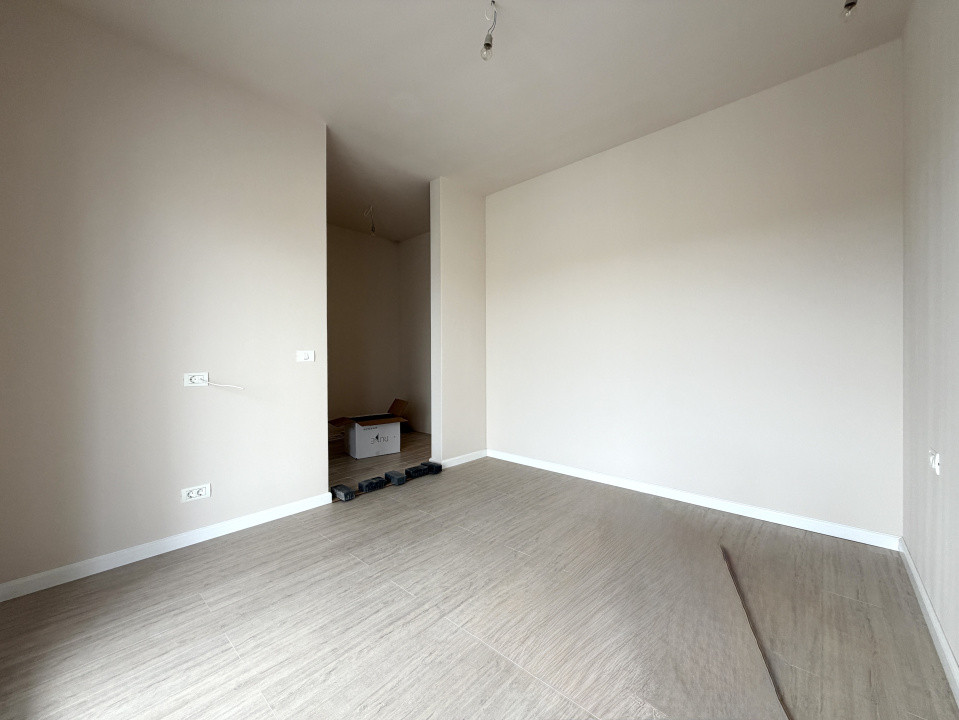 Duplex 4 camere, 110mp utili, 260mp teren, asfalt - Mosnita Noua