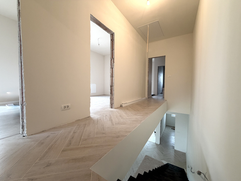 Duplex 4 camere, 110mp utili, 260mp teren, asfalt - Mosnita Noua