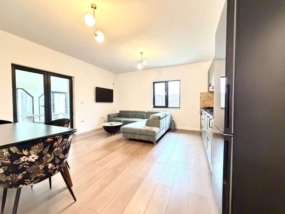 Duplex modern cu 3 camere, 100 mp utili + anexe - Ghiroda 