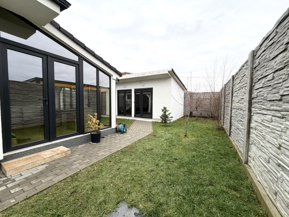 Duplex modern cu 3 camere, 100 mp utili + anexe - Ghiroda 