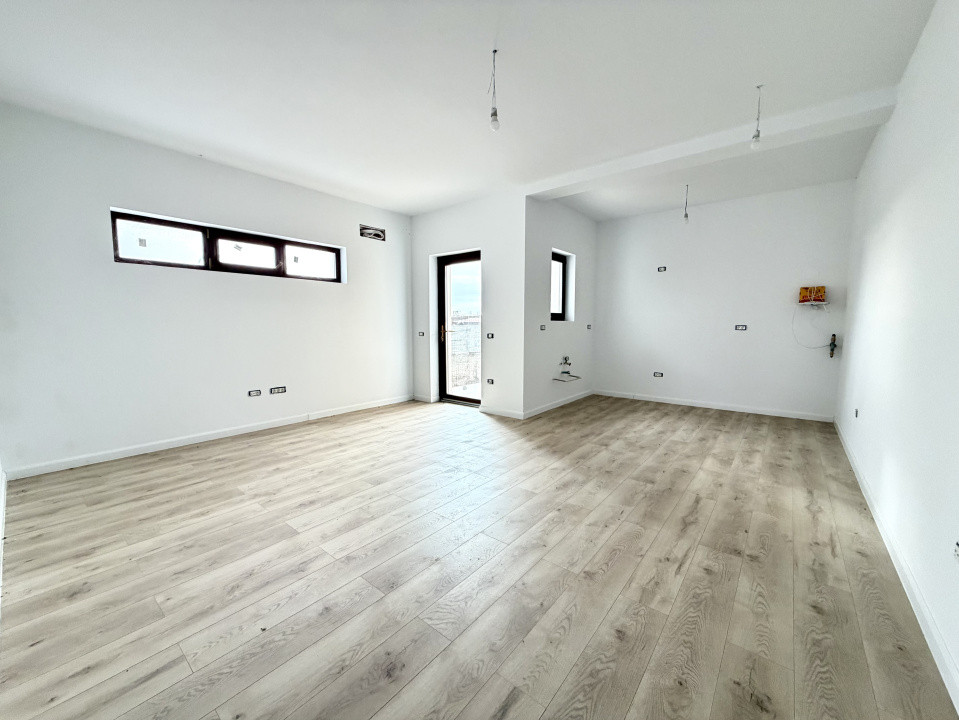 Duplex modern cu 3 camere, 70 mp utili, 250 mp teren - Sanandrei