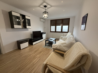 Apartament 3 camere, 73 mp, complet renovat - zona Garii