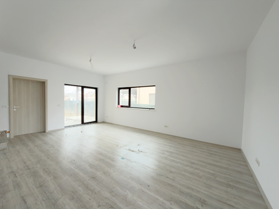 Duplex 5 camere, 116mp utili, 384 teren in Mosnita Veche