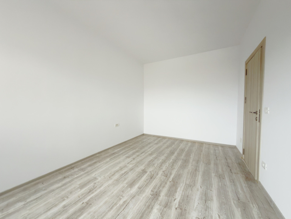 Duplex 5 camere, 116mp utili, 384 teren in Mosnita Veche