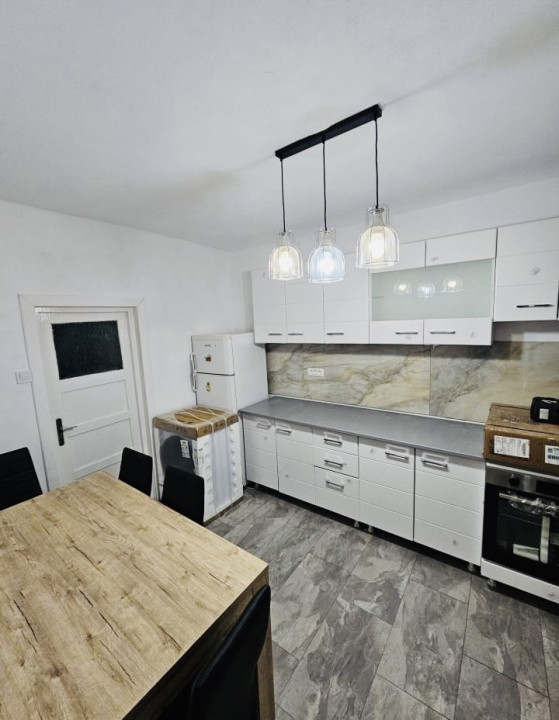 Casa individuala, 2 camere, 350mp teren, zona Blascovici