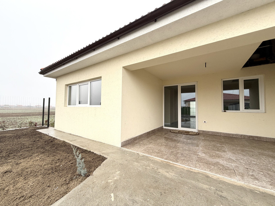 Duplex elegant cu 4 camere, 116 mp utili + piscina - Sanandrei