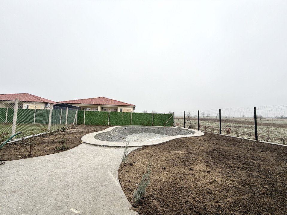 Duplex elegant cu 4 camere, 116 mp utili + piscina - Sanandrei