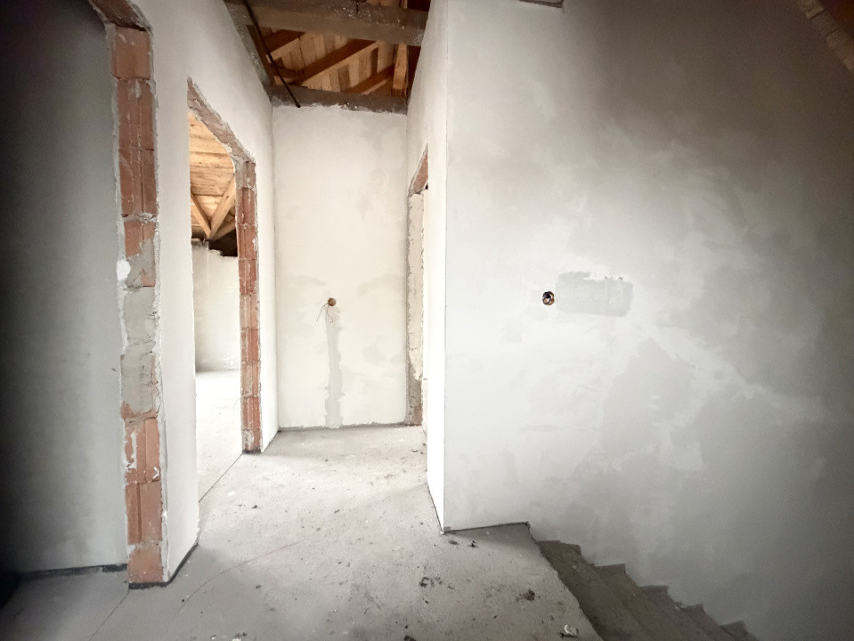 Casa individuala, 130 mp utili, 350 mp teren - Sanandrei